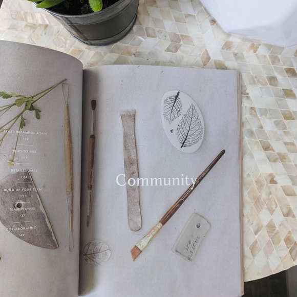 A Maker's Guide by Amy Howard, *signed* copy, Artist Creative Magazine - Picture 6 of 8